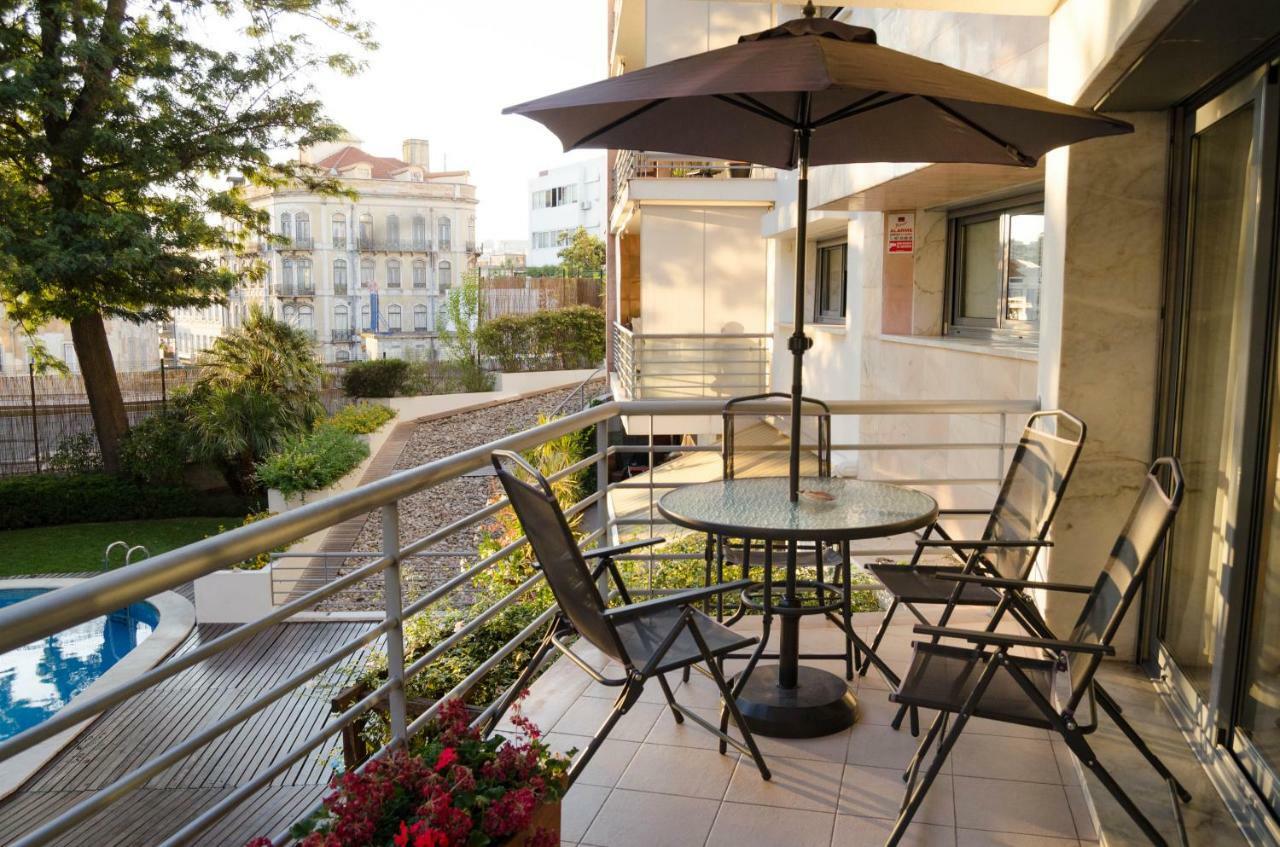 Joivy Graca Luminous 2-br With Terrace Apartment Lissabon